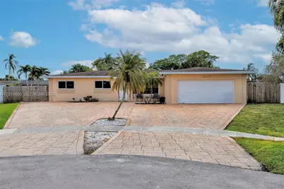 1600 NW 120th Ave, Pembroke Pines, FL 33026 - Photo 30
