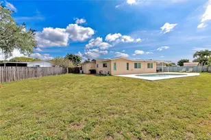 1600 NW 120th Ave, Pembroke Pines, FL 33026 - Photo 8