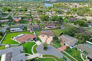 1600 NW 120th Ave, Pembroke Pines, FL 33026 - Photo 42
