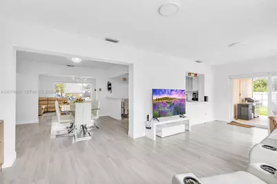 1600 NW 120th Ave, Pembroke Pines, FL 33026 - Photo 22