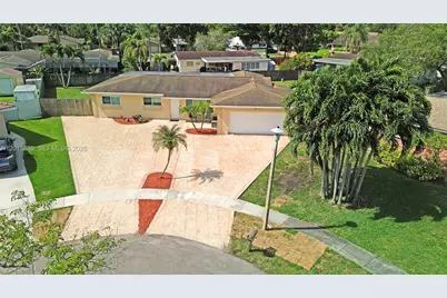 1600 NW 120th Ave, Pembroke Pines, FL 33026 - Photo 36