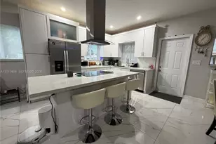 2241 N 62nd Ave, Hollywood, FL 33024 - Photo 12