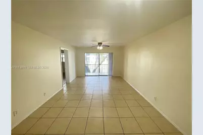 8051 S Colony Cir S #205, Tamarac, FL 33321 - Photo 2