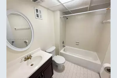 8051 S Colony Cir S #205, Tamarac, FL 33321 - Photo 6
