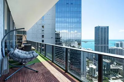 801 S Miami Ave #5702, Miami, FL 33130 - Photo 32
