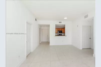 3590 Coral Way #910, Miami, FL 33145 - Photo 4