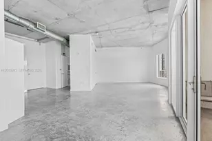 10 SW South River Dr, Miami, FL 33130 - Photo 14