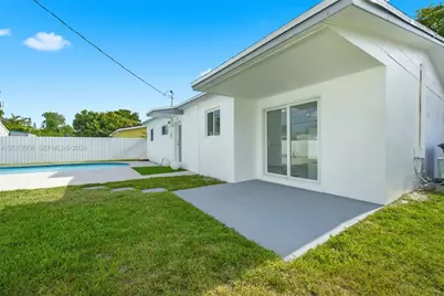 321 N 69th Ave, Hollywood, FL 33024 - Photo 48