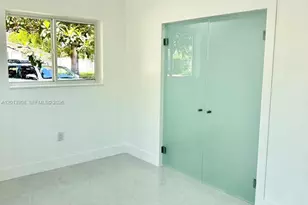 321 N 69th Ave, Hollywood, FL 33024 - Photo 20
