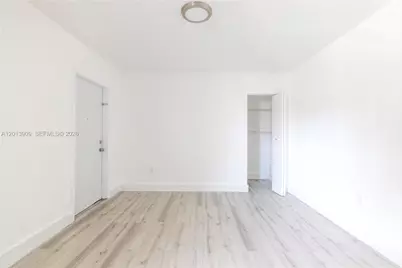 1091 SW 4th St #1, Miami, FL 33130 - Photo 18