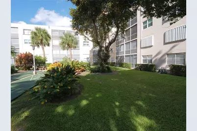 1541 S Ocean Blvd #317, Lauderdale by the Sea, FL 33062 - Photo 6