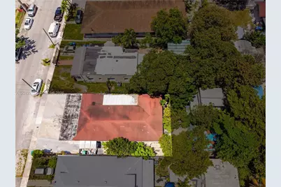 201 NW 25th Ave, Miami, FL 33125 - Photo 36