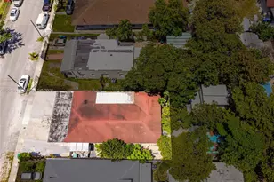 201 NW 25th Ave, Miami, FL 33125 - Photo 36