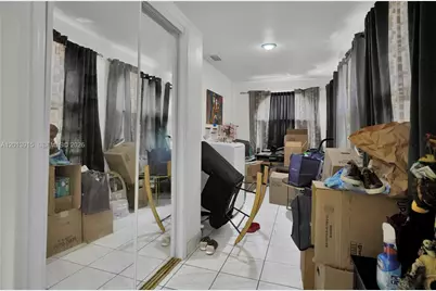 201 NW 25th Ave, Miami, FL 33125 - Photo 6