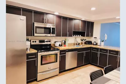 2500 Parkview Dr #2114, Hallandale Beach, FL 33009 - Photo 2