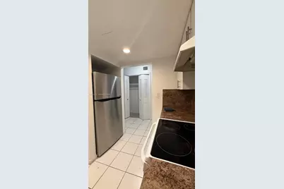 6940 Miami Gardens Dr #1-320, Hialeah, FL 33015 - Photo 12