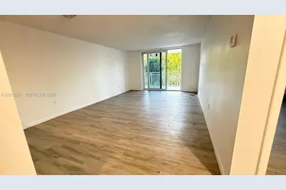 6940 Miami Gardens Dr #1-320, Hialeah, FL 33015 - Photo 8