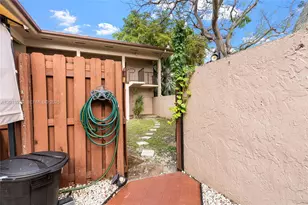 11201 SW 88th St, Miami, FL 33176 - Photo 22