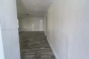 1532 SW 5th Pl, Fort Lauderdale, FL 33312 - Photo 2