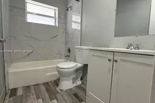 1532 SW 5th Pl, Fort Lauderdale, FL 33312 - Photo 6