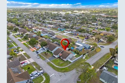 8650 NW 46th Ct, Lauderhill, FL 33351 - Photo 32