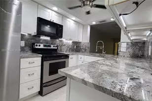 1929 SW 15th St, Deerfield Beach, FL 33442 - Photo 8