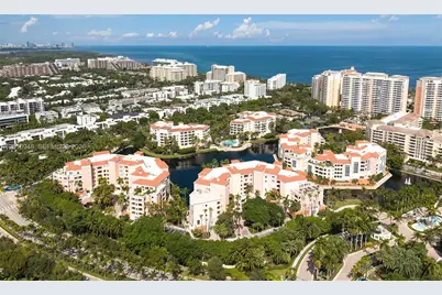 733 Crandon Blvd #406, Key Biscayne, FL 33149 - Photo 2