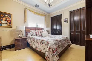 9861 NW 135th St, Hialeah Gardens, FL 33018 - Photo 32