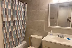 9370 Sunrise Lakes Blvd, Sunrise, FL 33322 - Photo 14