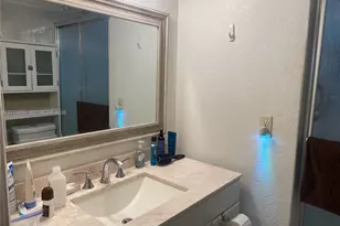 9370 Sunrise Lakes Blvd, Sunrise, FL 33322 - Photo 10