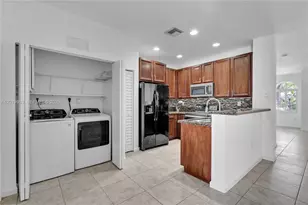 14044 SW 273rd Ln, Homestead, FL 33032 - Photo 12