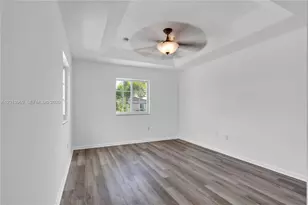 14044 SW 273rd Ln, Homestead, FL 33032 - Photo 18