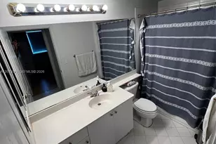 10710 NW 66th St, Doral, FL 33178 - Photo 18