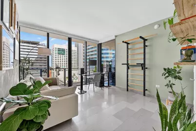 88 SW 7th St #1012, Miami, FL 33130 - Photo 12