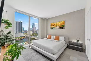 88 SW 7th St, Miami, FL 33130 - Photo 8