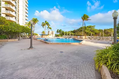 1121 Crandon Blvd #F1203, Key Biscayne, FL 33149 - Photo 30