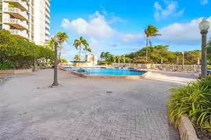 1121 Crandon Blvd, Key Biscayne, FL 33149 - Photo 30