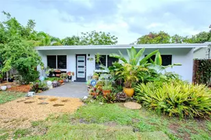 1032 SW 15th Terrace, Fort Lauderdale, FL 33312 - Photo 2