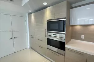 [Address not provided], North Miami Beach, FL 33160 - Photo 8