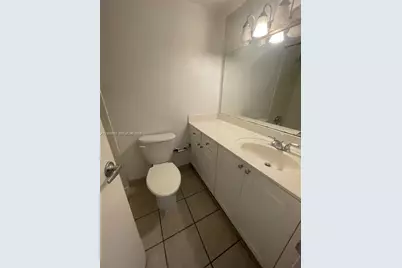 1000 West Ave #1122, Miami Beach, FL 33139 - Photo 4
