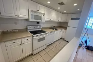1000 West Ave, Miami Beach, FL 33139 - Photo 6