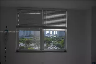 2851 NE 183rd St, Aventura, FL 33160 - Photo 34