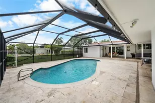 12425 SW 91 Ave, Miami, FL 33176 - Photo 32