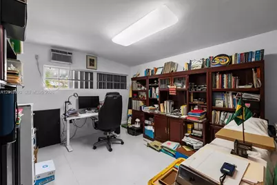 12425 SW 91st Ave, Miami, FL 33176 - Photo 18