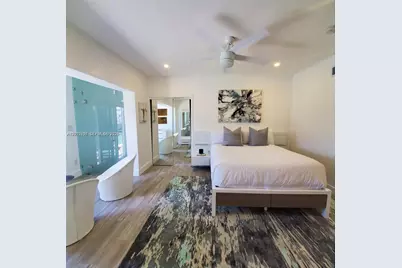 7406 Gary Ave, Miami Beach, FL 33141 - Photo 36