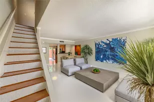 10122 SW 77th Ct, Miami, FL 33156 - Photo 4