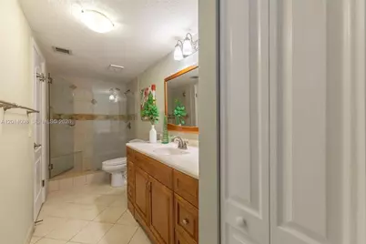 10122 SW 77th Ct, Miami, FL 33156 - Photo 28