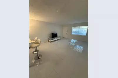 1120 102nd St #4, Bay Harbor Islands, FL 33154 - Photo 6