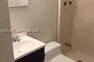 335 NE 114th St, Miami, FL 33161 - Photo 36