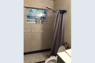335 NE 114th St, Miami, FL 33161 - Photo 20